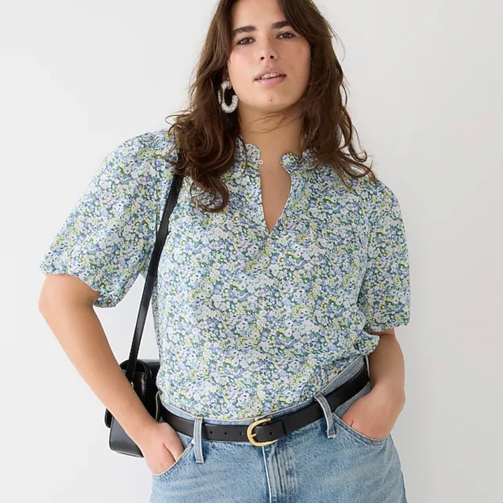 NWT J. Crew Ruffle-trim short-sleeve top in Liberty® Thorpe Hill fabric - Small